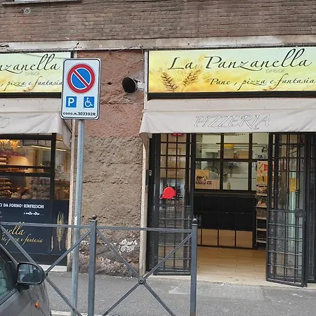 Palmira Сasa de vacaciones Roma